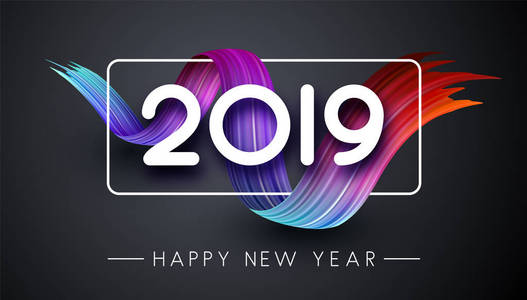 新年快乐2019卡与彩色光谱刷笔笔灰色背景