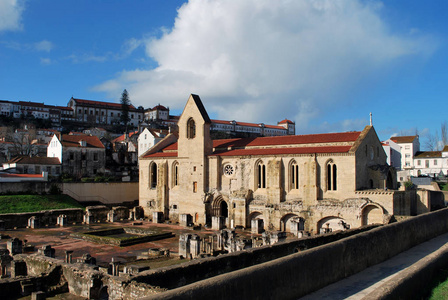 葡萄牙眼镜蛇的圣克拉拉修道院