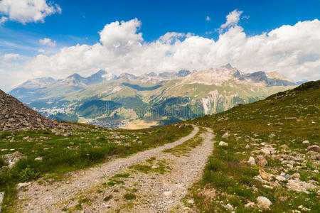 瑞士山脉图片