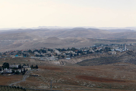 犹太沙漠位于以色列和西岸的领土上。