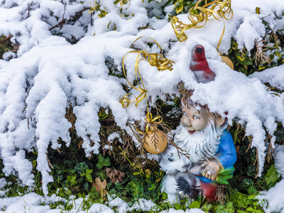 美好的侏儒正在捷克等待圣诞节