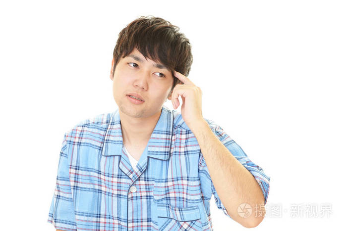 疲惫和压力沉重的亚洲男人