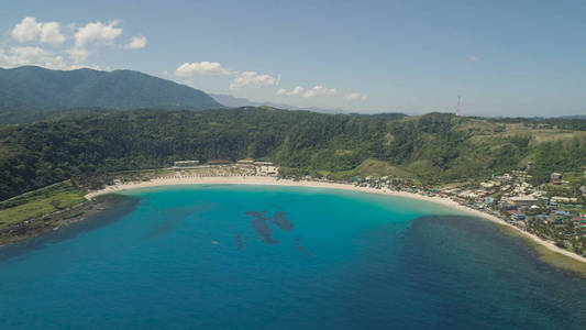 海景与海滩和海。菲律宾吕宋