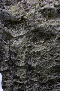 乌拉尔山的石头背景。岩层自然美的纹理