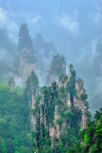 张家界山脉, 中国