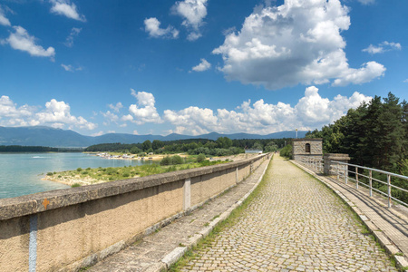 令人惊奇的夏季景色库普林卡水库Starazagora地区保加利亚