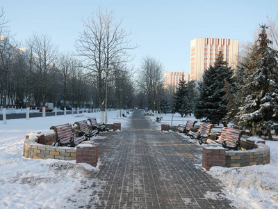 戈梅尔白俄罗斯2018年11月28日建造者小巷冬季