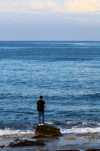 以色列北部地中海沿岸的人图片