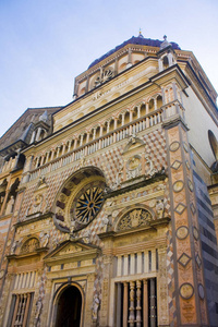 意大利贝尔加莫2018年11月4日卡佩拉科洛尼科洛尼教堂在贝尔加莫。