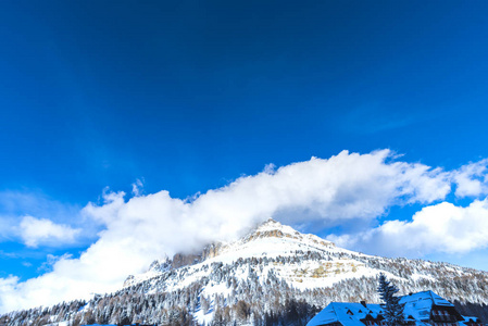 雪山的风景如画