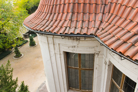 布拉格城堡瓷砖屋顶的惊人景色