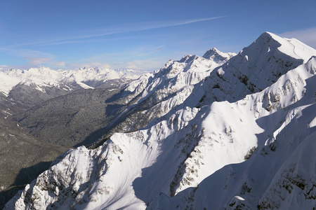 雪山滑雪场旅游滑雪板冬季