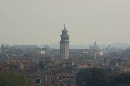 威尼斯天际线和圣马可广场在晴天