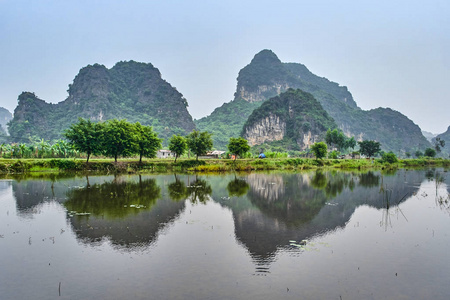 越南宁本山的山景
