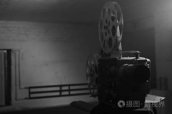 老式电影放映机.胶卷.黑白的