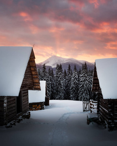 神奇的景观与雪屋