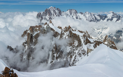 勃朗峰，岩石山，弥赛夫，夏季从阿吉耶杜，米迪山，查蒙尼，法国阿尔芒