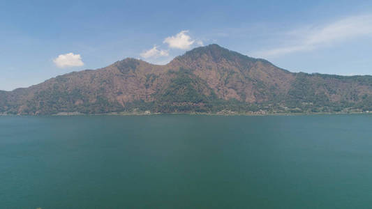 山风景湖和天空