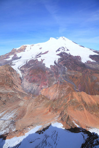 埃尔布鲁斯山。 从Cheget山顶看风景