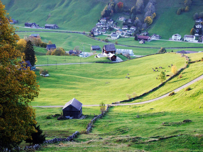 瑞士圣加伦州瑟河流域阿尔特圣约翰的农村农场和传统建筑
