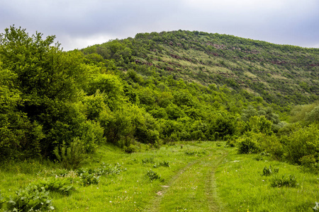 乌克兰西部国家自然公园DNister峡谷Ternopil地区的切尔沃纳霍拉山景