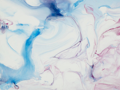 蓝色和粉红色的抽象手绘背景液体丙烯酸绘画在画布上，特写了原始丙烯酸绘画的片段。 当代艺术。