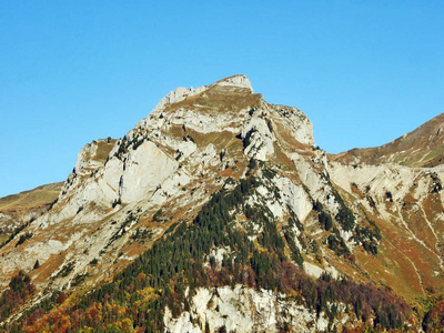 瑞士格勒鲁斯州格勒鲁斯阿尔卑斯山山脉中的洛基峰