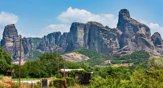 希腊重要的岩石基督教修道院