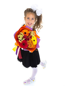 小女孩带着一束鲜花上学图片