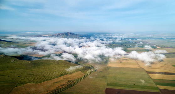 罗马尼亚夏季多布罗盖地区的空中全景