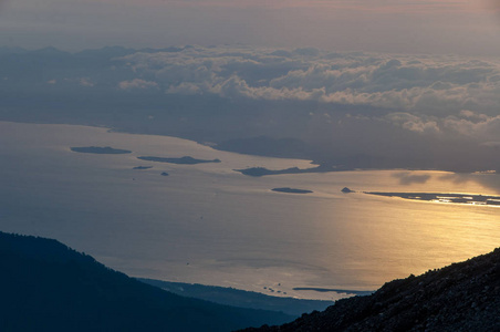 从Rinjani顶部的海景