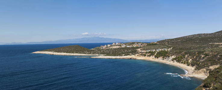 希腊塔索斯岛的小海滩