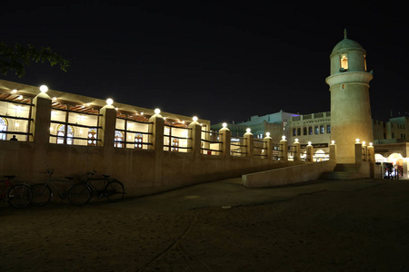 清真寺在苏克瓦基夫或常备市场东部集市在多哈首都和人口最多的城市卡塔尔波斯湾阿拉伯半岛中东