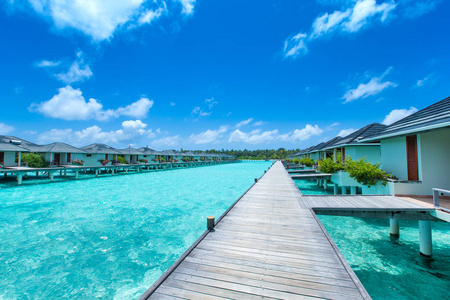 马尔代夫热带岛屿，白色沙滩和海水