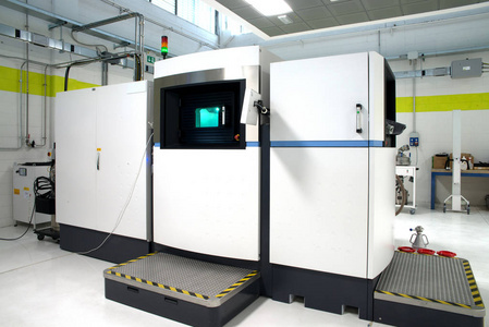 金属3D打印机直接金属激光烧结DMLS是一种添加剂制造技术，它使用激光射入金属粉末层。