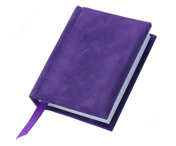 一本书或一本笔记本，白色背景上有紫罗兰色的封面