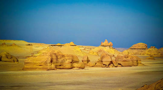 埃及瓦迪AlHitan的自然雕塑adialHitan的自然雕塑谷的自然雕塑
