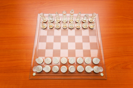 国际象棋棋子在棋盘上的一套