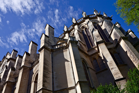 圣皮埃尔大教堂 蒙彼利埃的背面