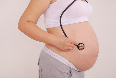 孕妇腹部 stektoskop 听