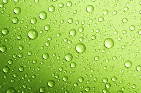 水滴绿色。特写