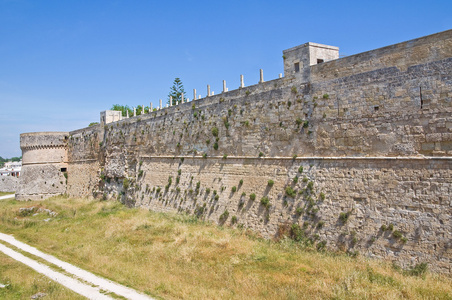 要塞的城墙。奥特朗托。普利亚大区。意大利