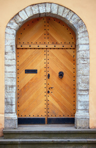 老风格木质门