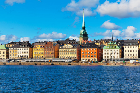 旧城的风景 格姆拉斯坦 码头在斯德哥尔摩，瑞典