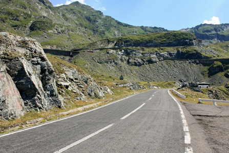 从 transfagarasan，罗马尼亚的艰难道路现场