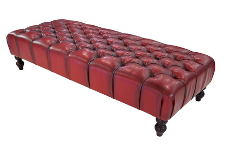 孤立的豪华红色真皮沙发