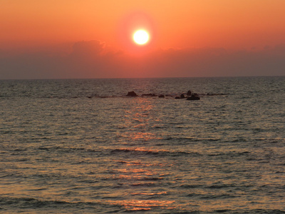 夏天的海上日落