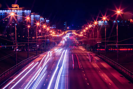 道路交通与城市夜景照明图片