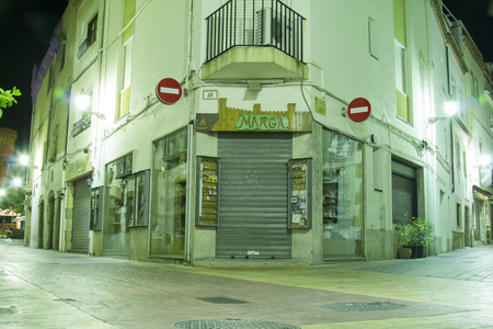 夜晚的街道 gorodatossa de mar