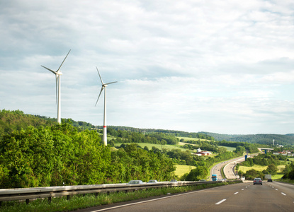 欧洲风景与风力涡轮机
